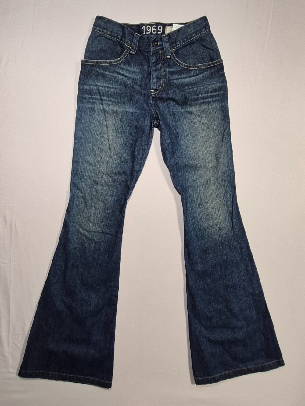 Gap 1969 Womens Flare Jeans Size 4 Blue Denim Cotton 2009 Bottom Retro Vintage